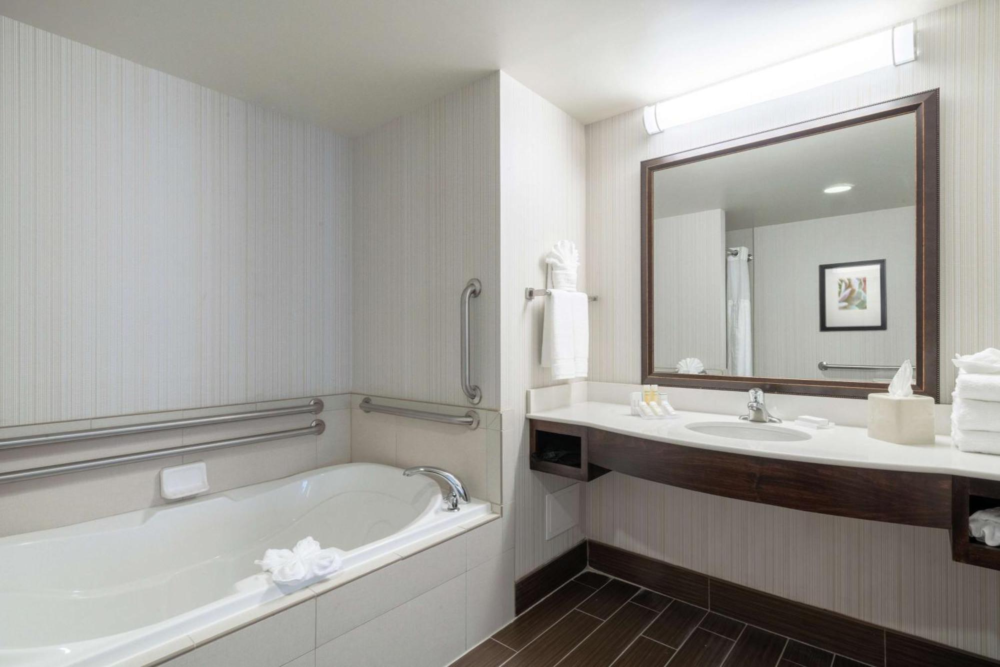 Hilton Garden Inn Valley Forge/Oaks Exterior foto